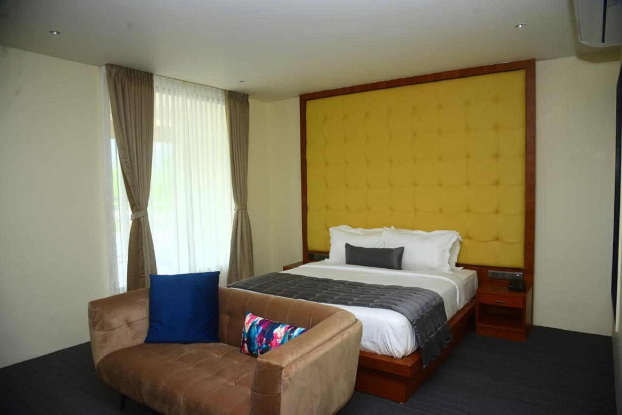 Global Village Luxury Resorts Chikmagalūr Extérieur photo