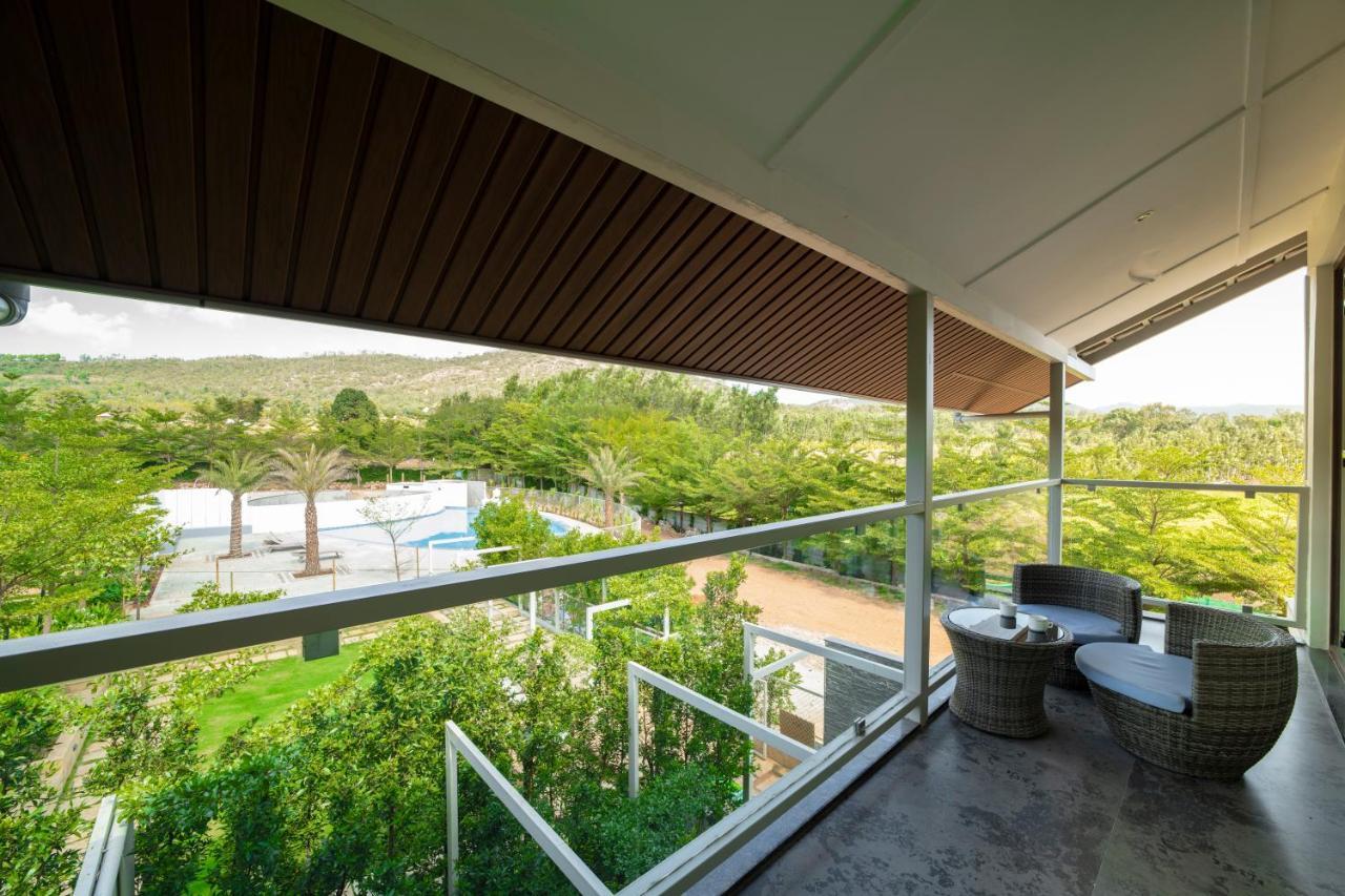 Global Village Luxury Resorts Chikmagalūr Extérieur photo